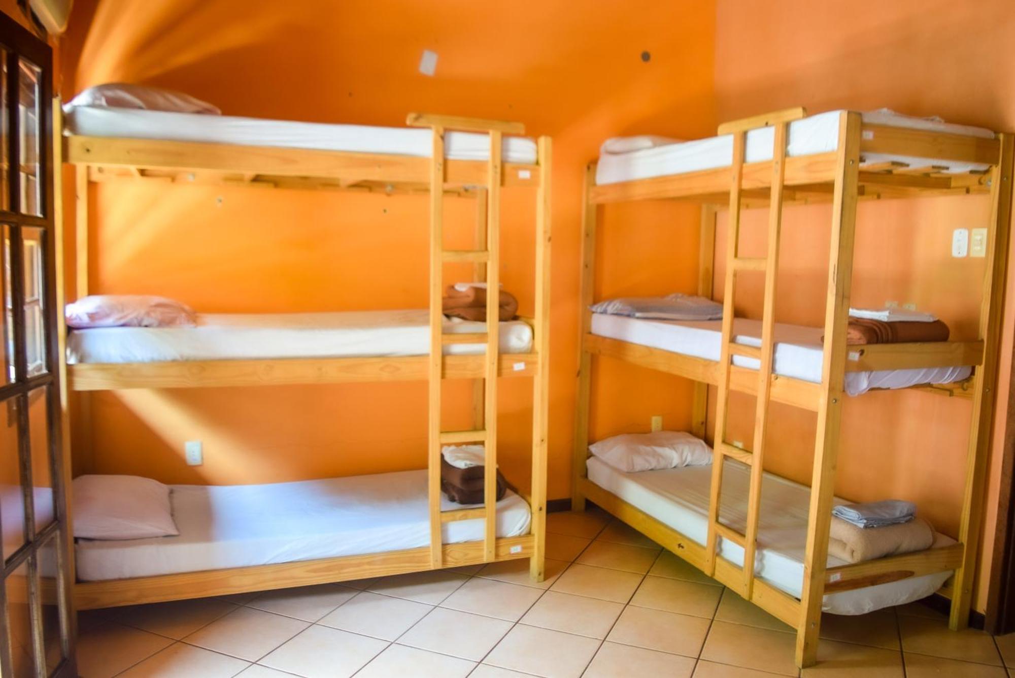 Leo'S Clan Beach Hostel ปาราตี ภายนอก รูปภาพ